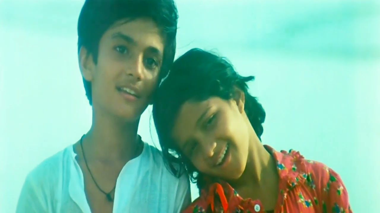 Kitni Hai Pyari Pyari | Parinda (1989) | HQ Audio