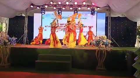 Múa "Dòng Máu Lạc Hồng" - Lớp 5B, Trường Tiểu Học Bắc Dinh, Bố Trạch, Quảng Bình ngày 20-11-2023