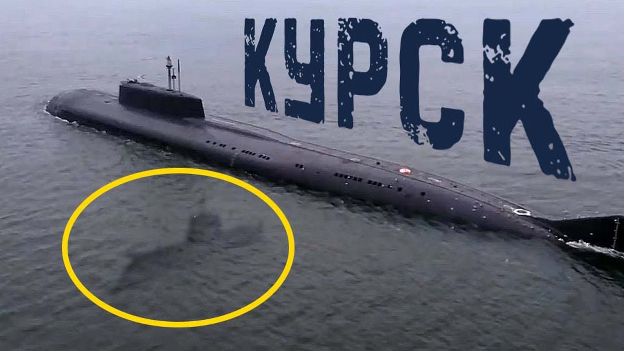 Где затонул курск подводная. 12 Августа 2000 Курск подводная лодка. Гибель АПЛ Курск. Гибель атомной подводной лодки "Курск" - 12 августа 2000. Трагедия Курск подводная лодка.