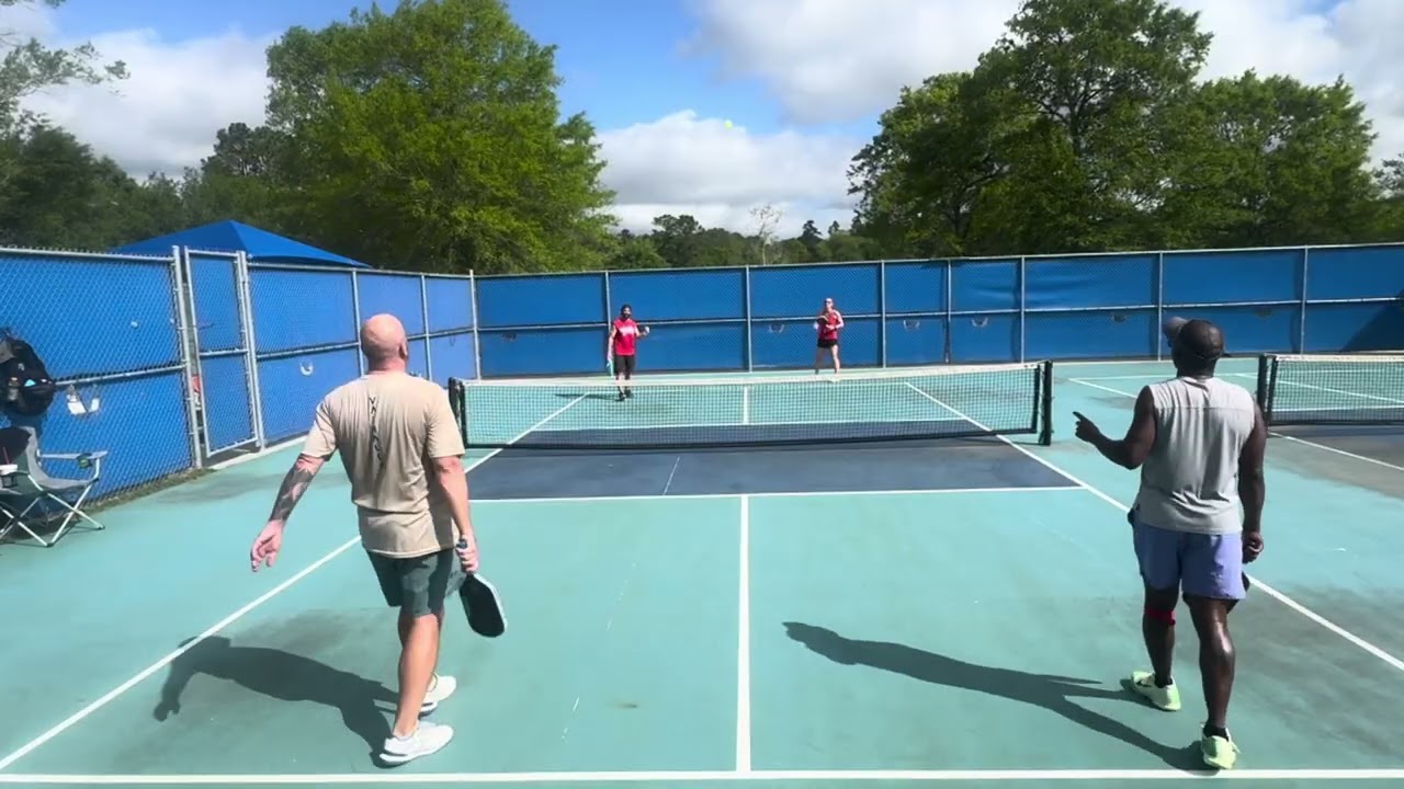 Welton Derrick vs Mason Megan