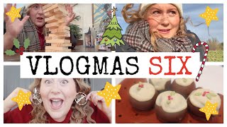 VLOGMAS SIX / I&#39;M NOT READY 😳🎁