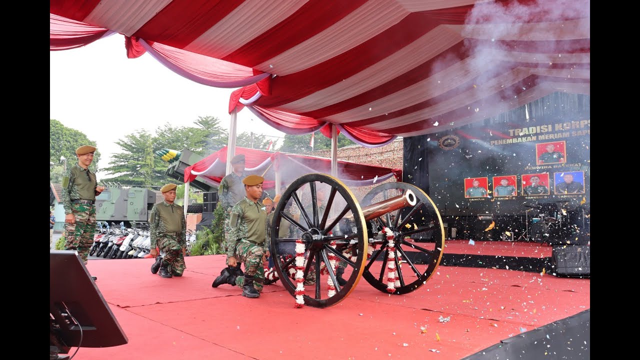 80 TAHUN ARMED MENGABDI UNTUK NEGERI