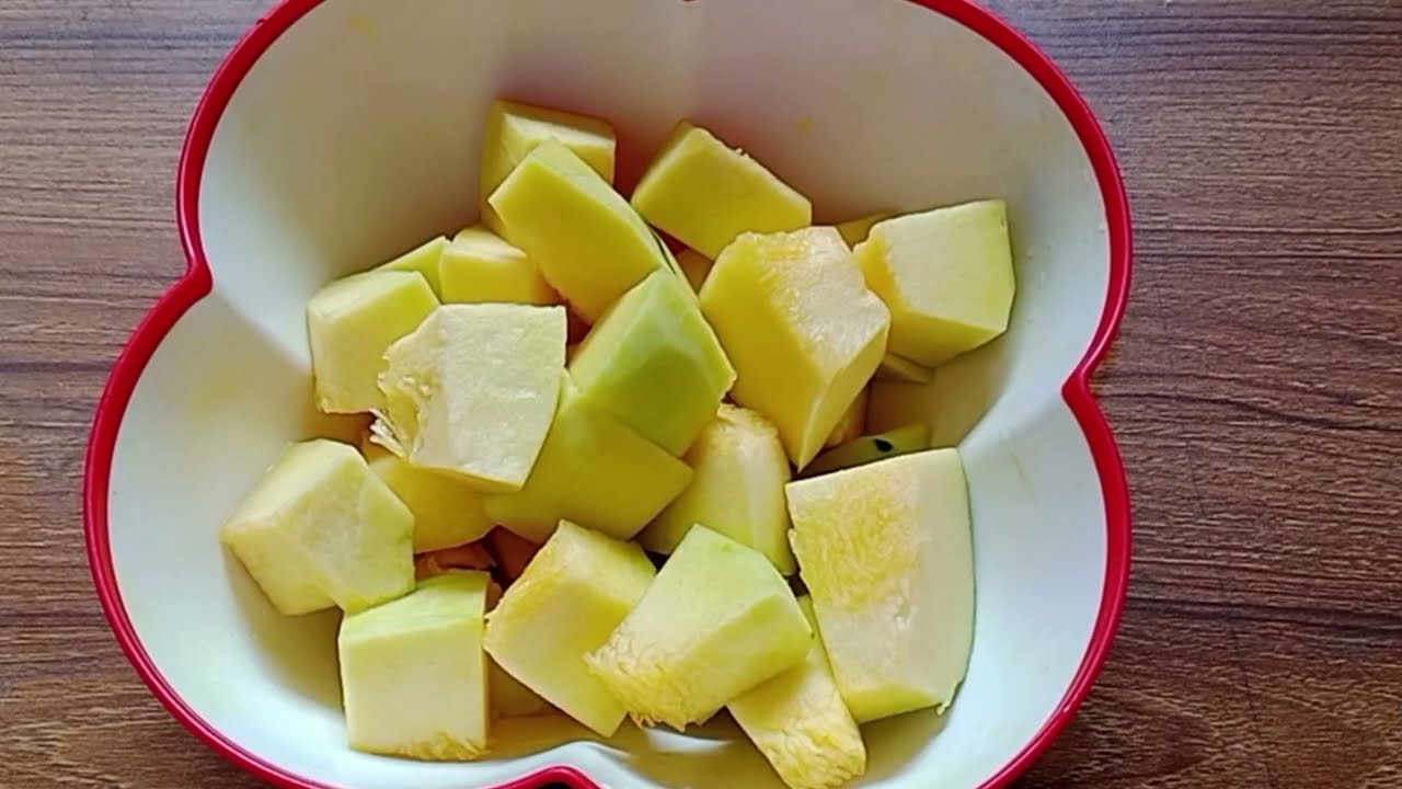  রান্না করেছি গুঁড়ো মাছের চচ্চড়ি মিষ্টি কুমড়ার খোসা ভাজি আর মিষ্টি কুমড়া চিংড়ি মাছ দিয়ে রান্না