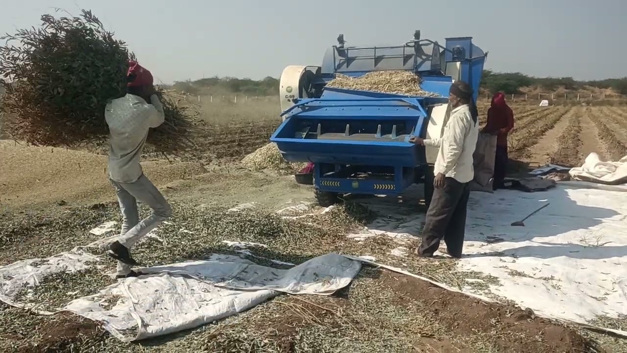 મારુતિ ટોકરી મોડલ થ્રેશર તુવેર મા 