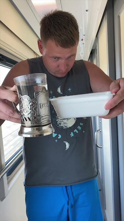 🇷🇺ESTO ES EL TREN RUSO | HAY CAMAS Y DUCHA? #shorts #rusia #rusos