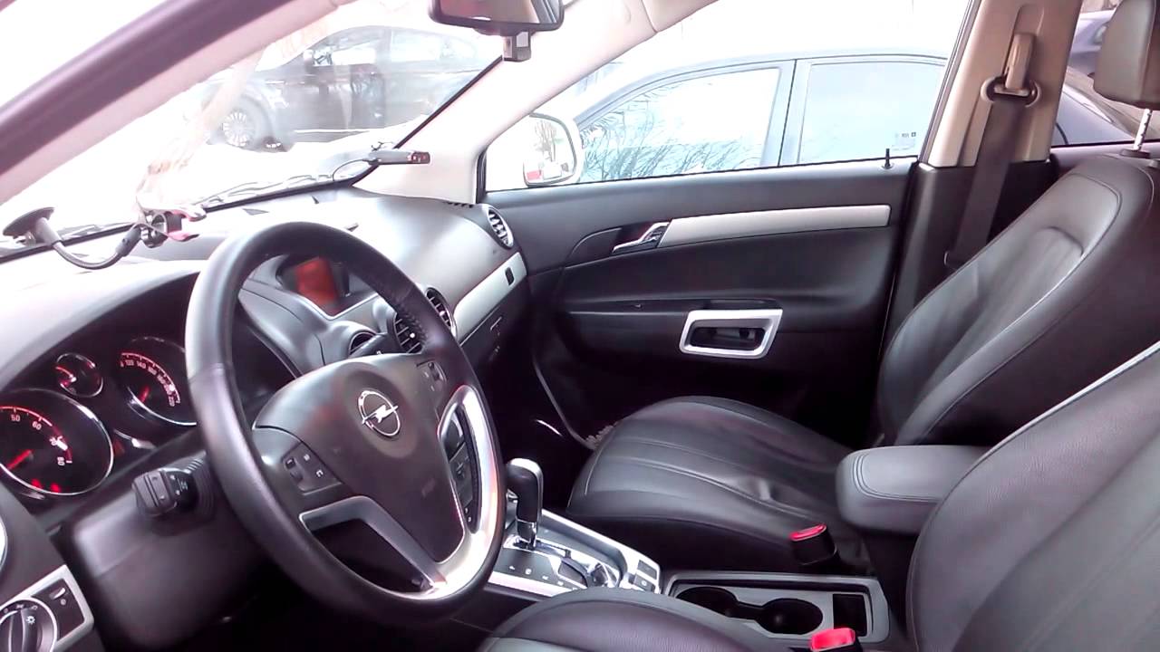 Opel antara салон