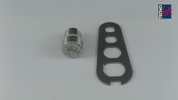 Changing the battery on a PressureDisk, Logger for Temperature and Pressure for autoclaves