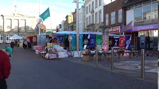 Andover. Hants. Hampshire. Saturday Market in the High Street.  24.01.2015.