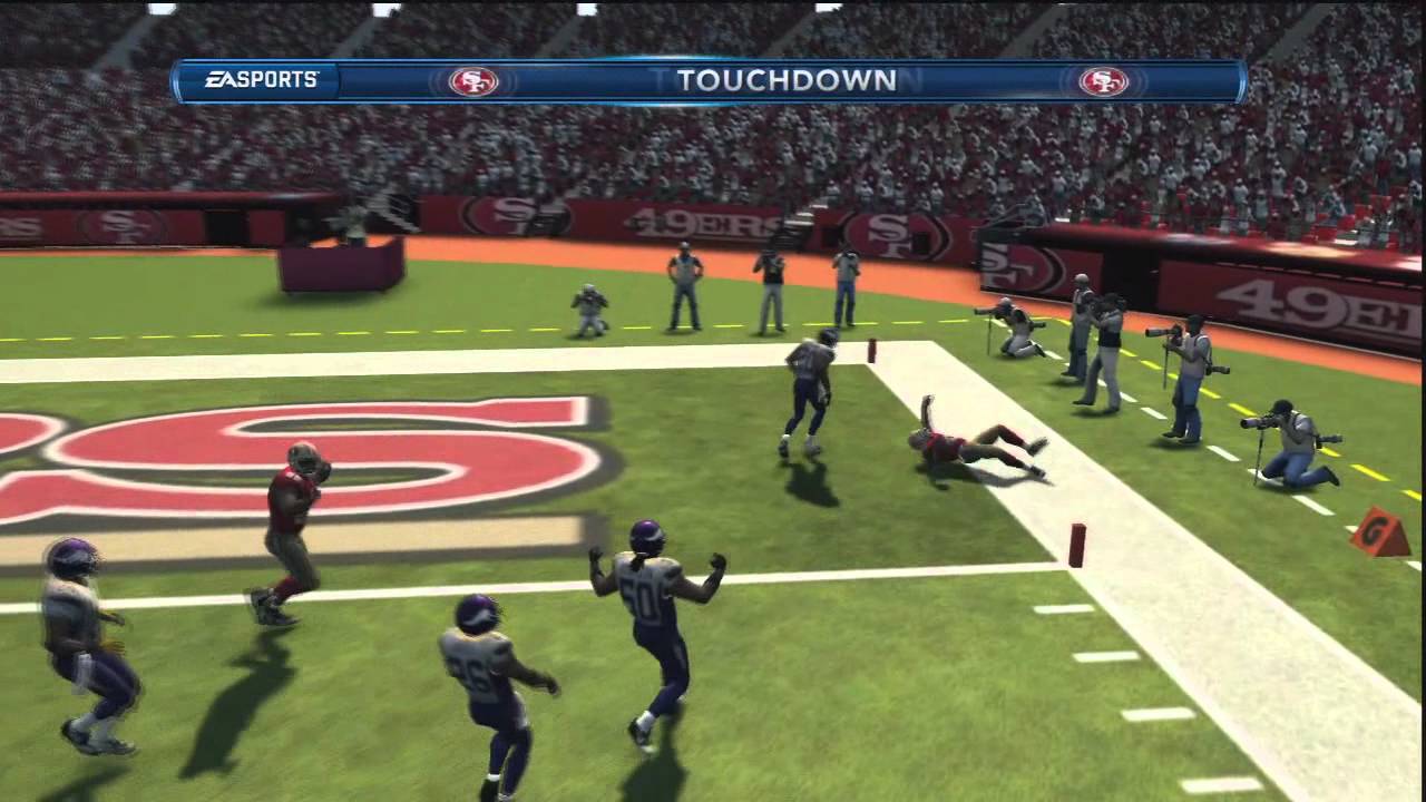 Madden13 Playing with all 32 NFL Teams Ep.4 "Vikings" with Darkraven_55 Commentary