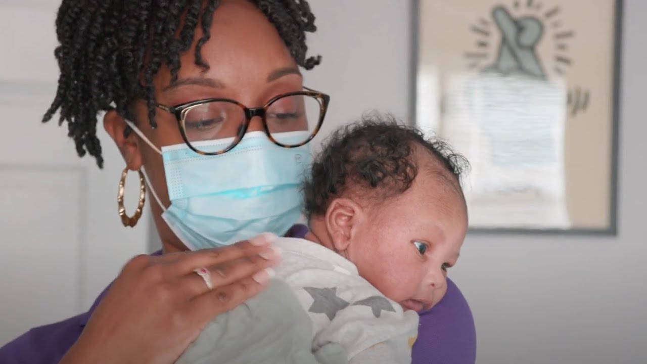 Doulas help reduce black infant mortality - YouTube