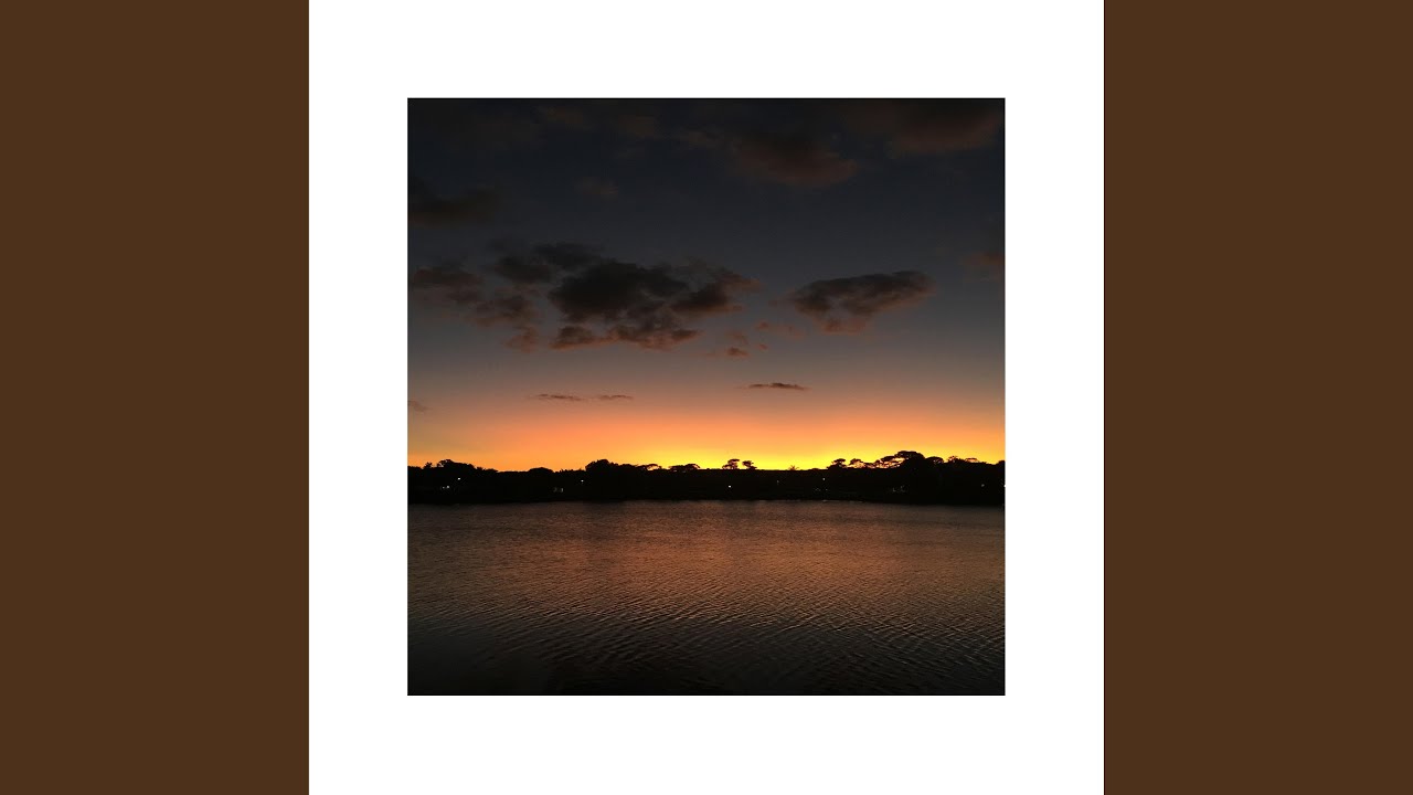 Guarda Ms. Rona su YouTube Guarda Ms. Rona su YouTube