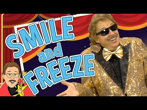 SMILE and FREEZE!