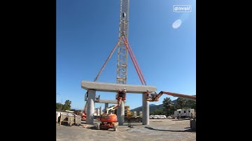 Captain Cook Highway—Smithfield Bypass Project: headstock installation