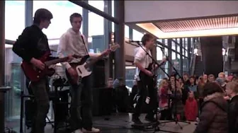 DumDum Boys - Splitter Pine DumDum Boys - Splitter Pine
