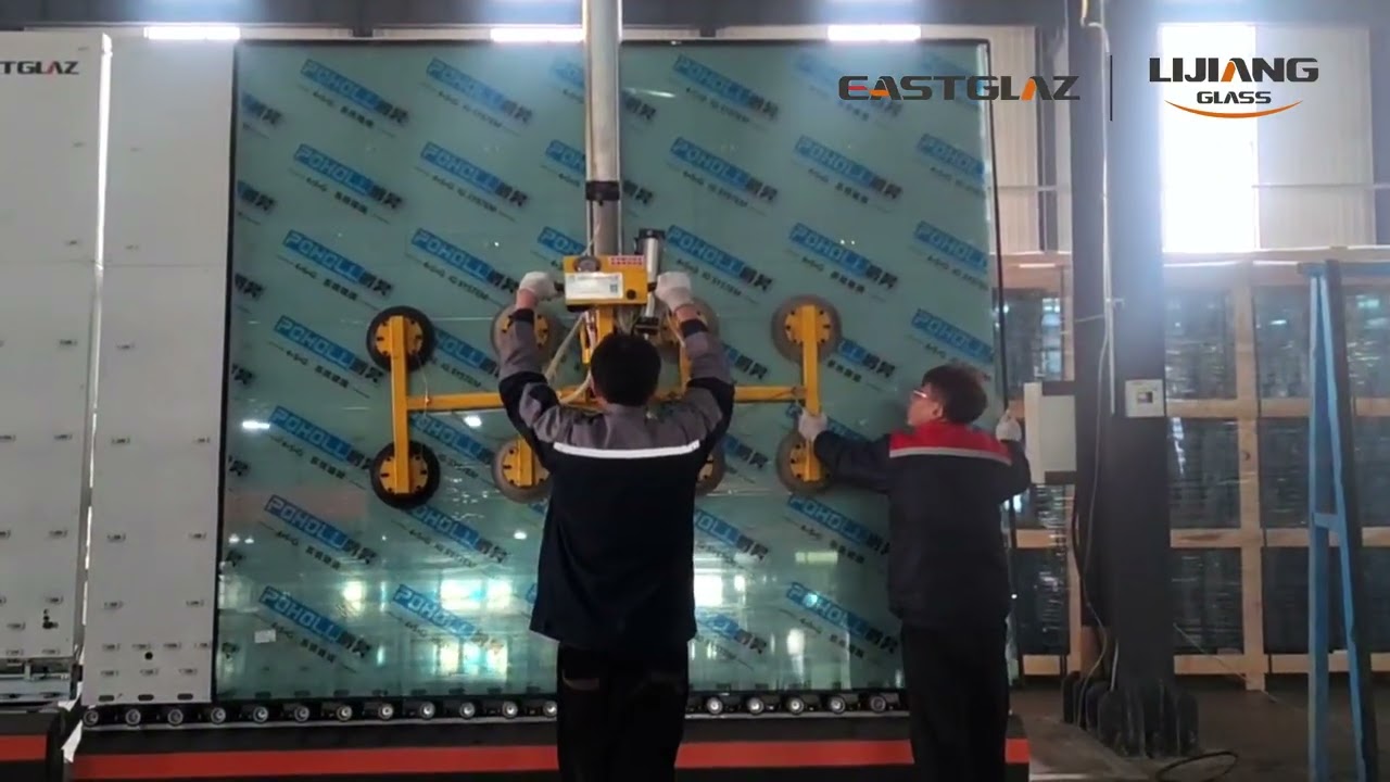 EASTGLAZ Glass Cantilever Crane