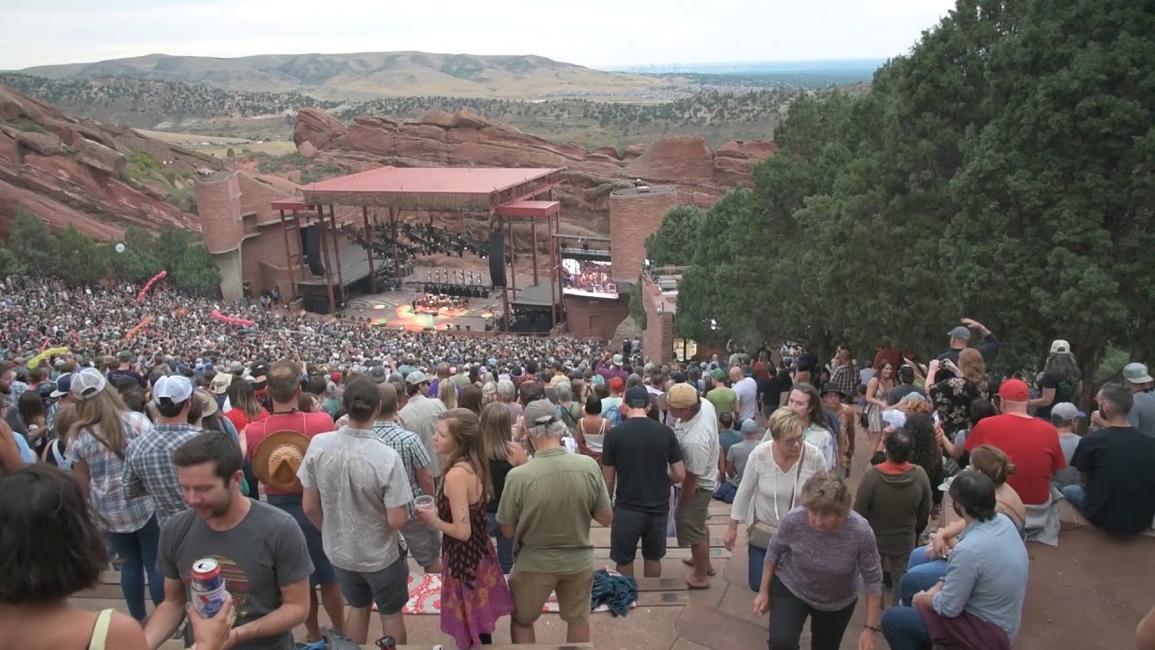 Billy Strings Red Rocks Billy Strings | Red Rocks Amphitheatre | gratefulweb.com - YouTube