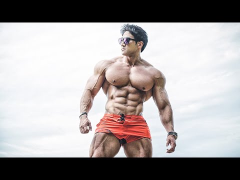 Musclemania® Pro Chul Soon Show Best Posing Series