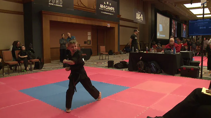 Santiago Angulo | 9 & Under Extreme Form | 2020 AK...