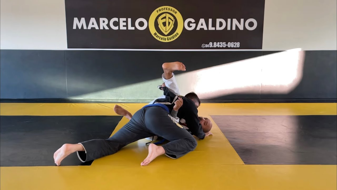 Contra ataque sinistro CEM KG por baixo