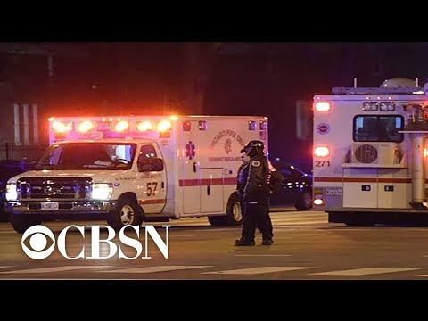 4 people dead, including gunman, in hospital shooting in Chicago