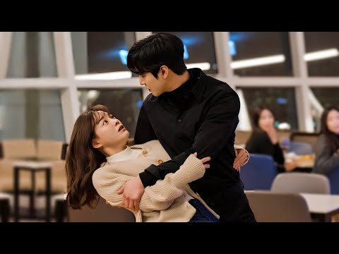 بنت كورية جميلة تخرج بموعد من شاب انيق بدل صديقتها لكنها تقع في ورطة صعب الخروج منها ملخص مسلسل