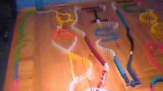 Giant Domino Chain 2