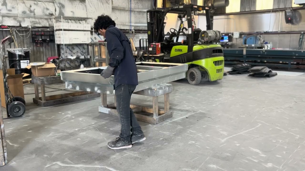 Water based glue W/ Non-adhesive insulation 