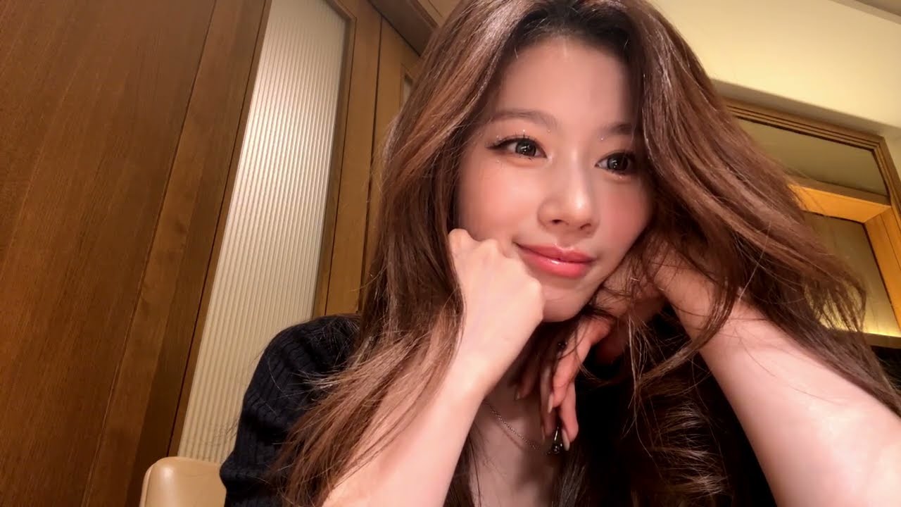 260605 TWICE SANA Instagram Live - YouTube