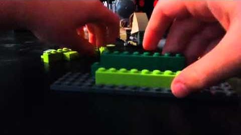 How to build Lego iPod touch stand