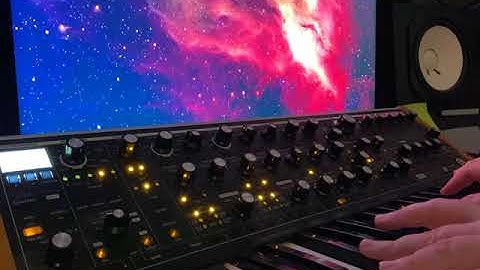 Tune Crashers - Ambient jam with Subsequent 37 and Eventide H9