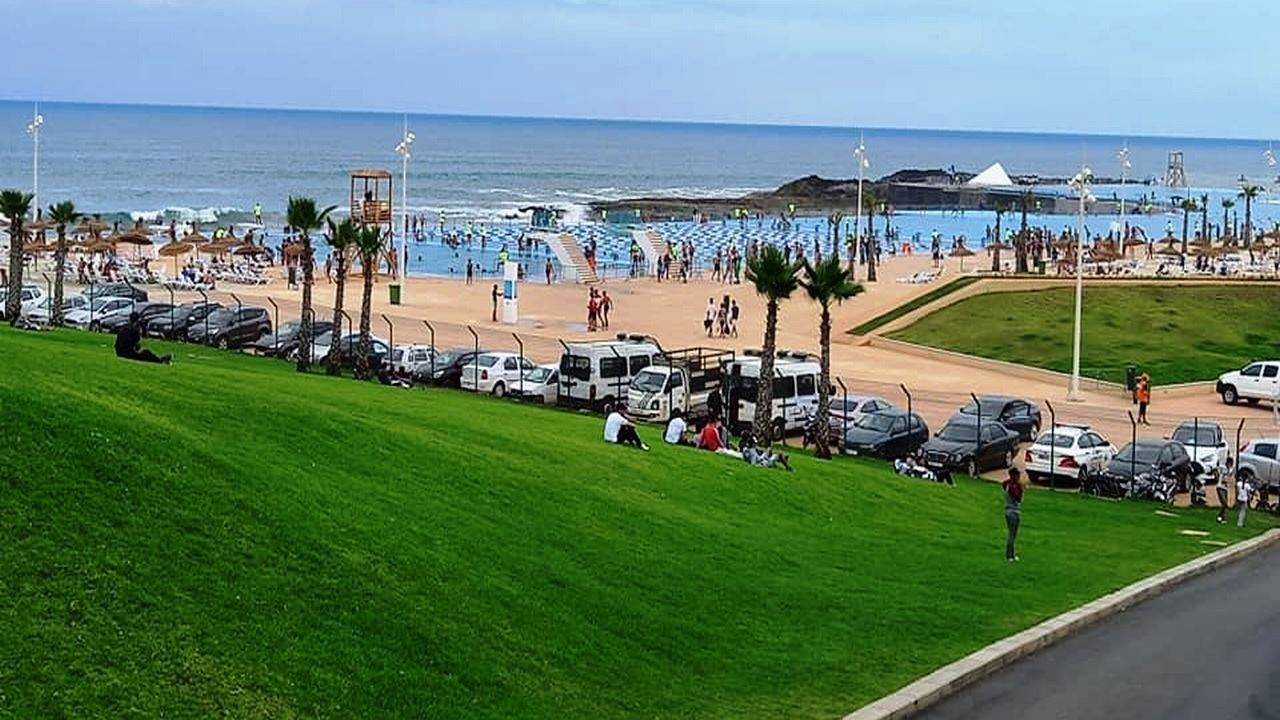 RABAT جولة في أجواء ولا أروع من حي الرياض إلى شاطئ الكورنيش مجمع العشاق والرومانسية Belle Ambiance