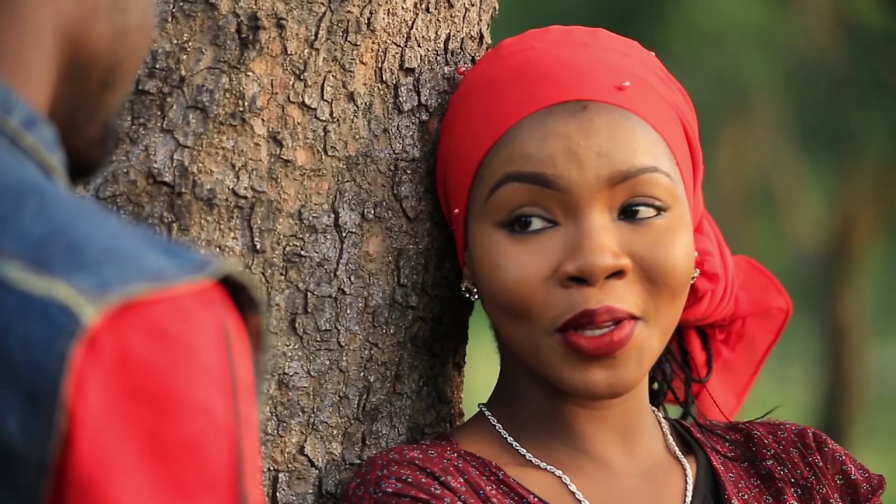 gari na mas..misbahu..aka..anfara ft amal.. amma karka ki kalla dayawa Dan zaka ka ki fadawa soyayya