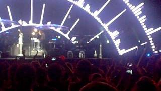 Bon Jovi Livin&#39; On A Prayer (Capella Part)  Barcelona Olympic Stadium July 27 2011