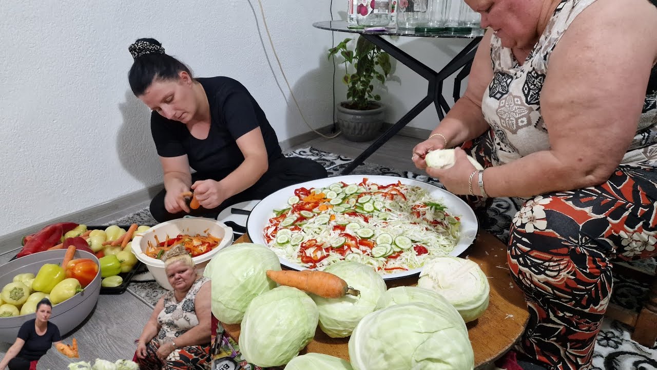 Najbolja zimnica – domaće ruke, domaći recepti kod mene i moje svekrve mora te probati🥦🥕🫑🥒