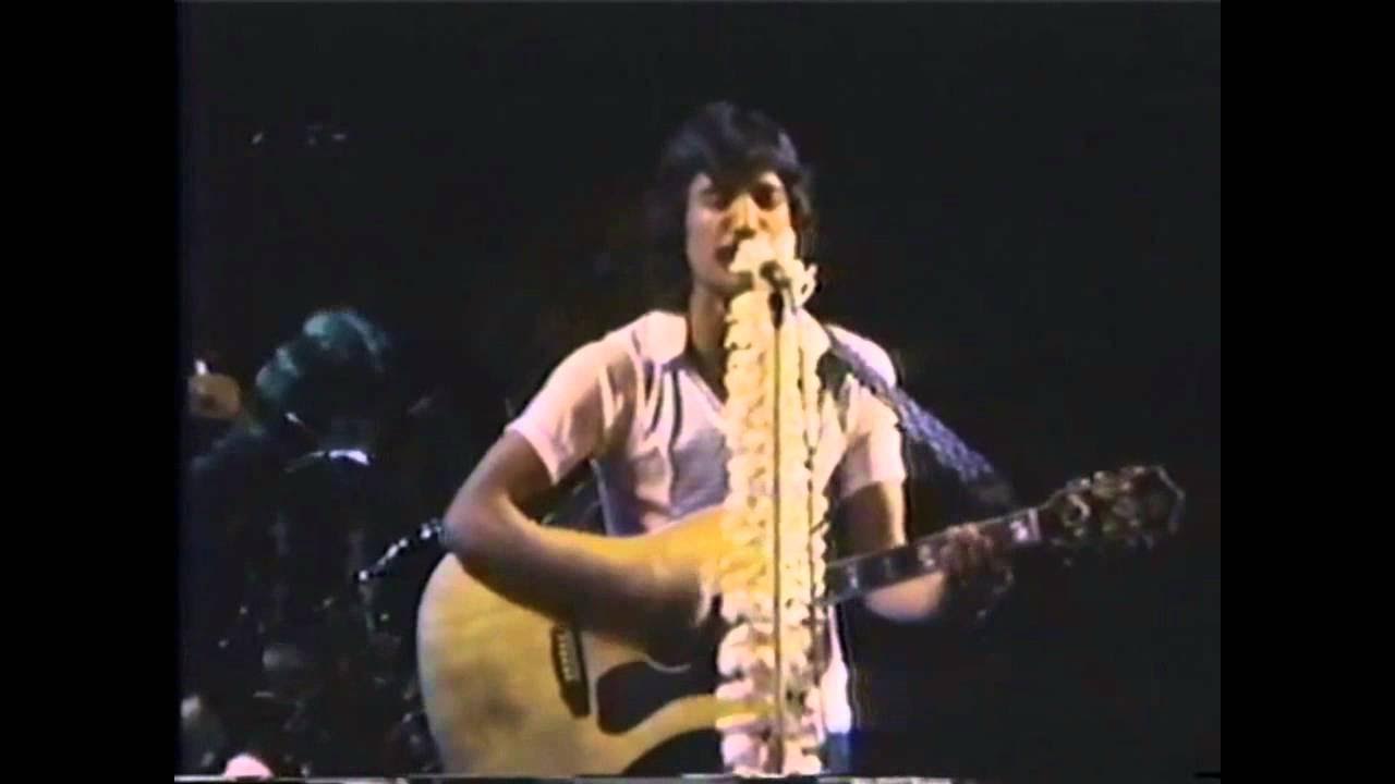 Kalapana- What Do I Do (Live) Kalapana- What Do I Do (Live)