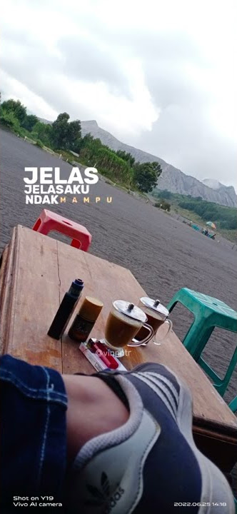 FULL SENYUM SAYANG - STORY WA