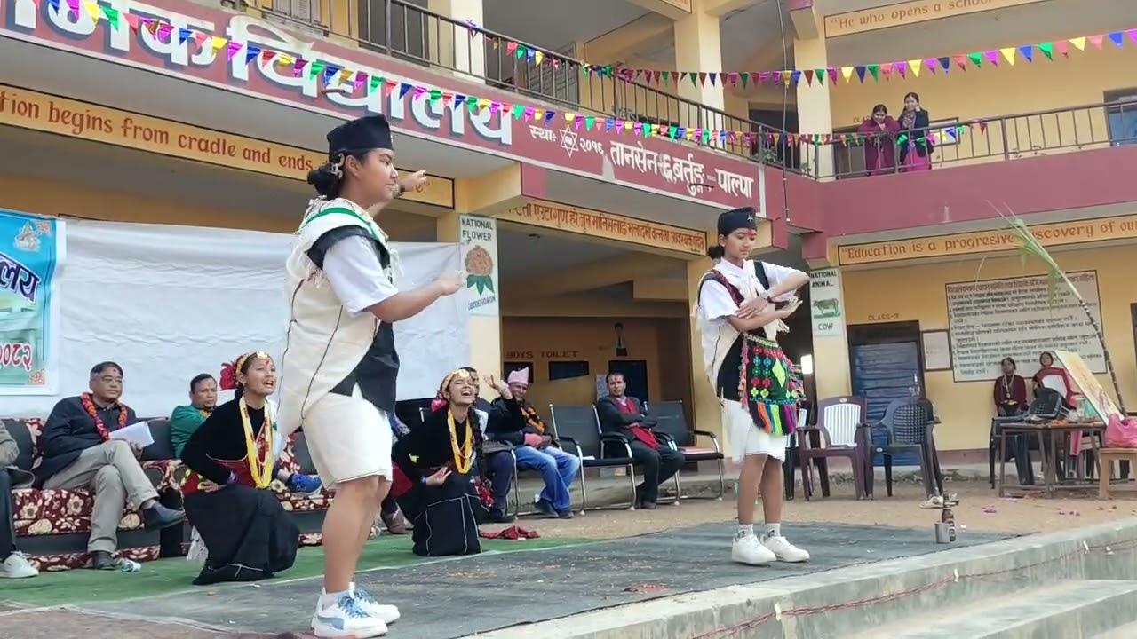पढाई मात्रै हाेईन नृत्यमा पनि कम छैनन् विद्यार्थी  ❤️विद्यालयकाे ६६ ओेेै वार्षिकोत्सब  अवसरमा 