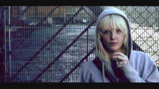 Video thumbnail of "Laura Marling - Your Only Doll (Dora)"