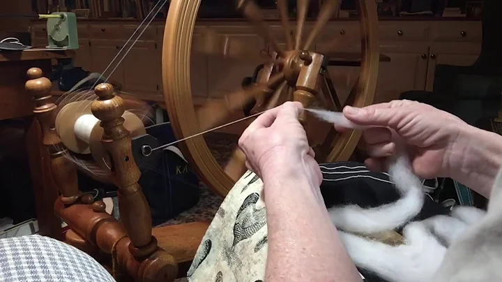 Spinning Wool ~ Hand Combed Merino - Lace