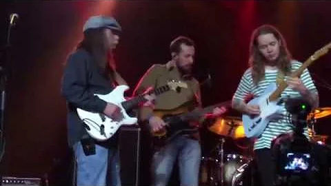 Jack Pearson w/Billy Strings - In Memory of Elizab...