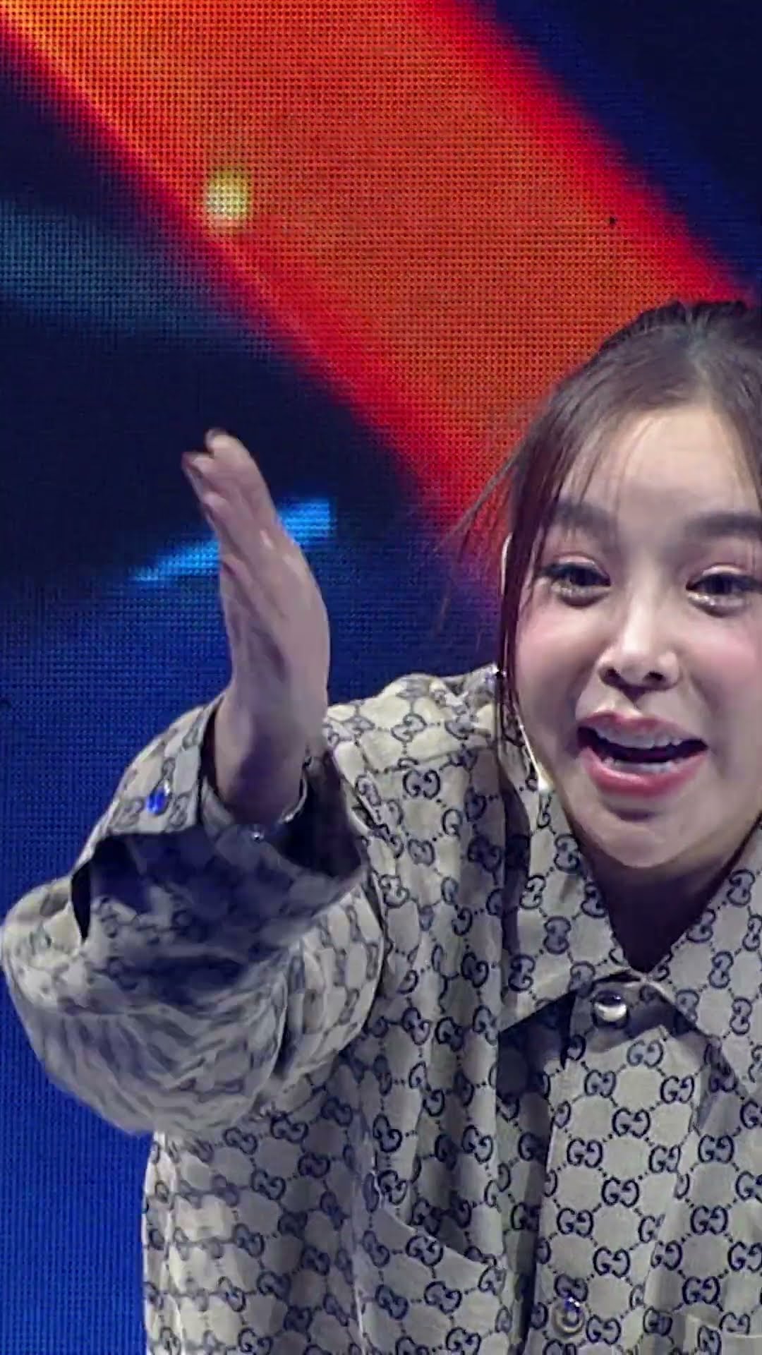 พี่อย่าถามอะไรที่มันมีปัญหาตรงนี้ได้ไหม #THEMASKSOULMATEหน้ากากคู่แท้