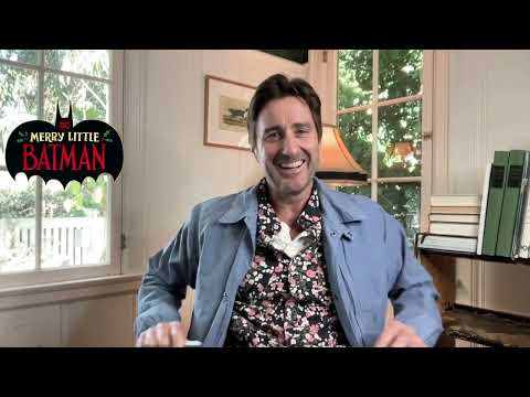 Luke Wilson Talks Merry Little Batman, Bearded Bruce Wayne, & Stargirl