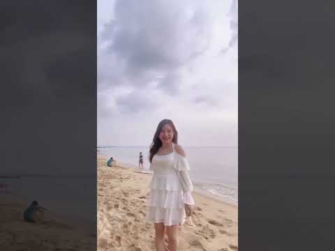 Video [Shopee haul]404. Review Đầm trắng trễ vai dáng xòe... - youtube
