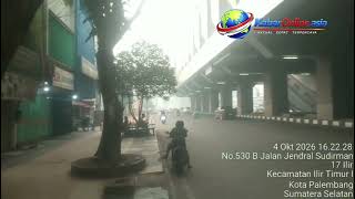 Asal tebal masih menyelimuti kota Palembang