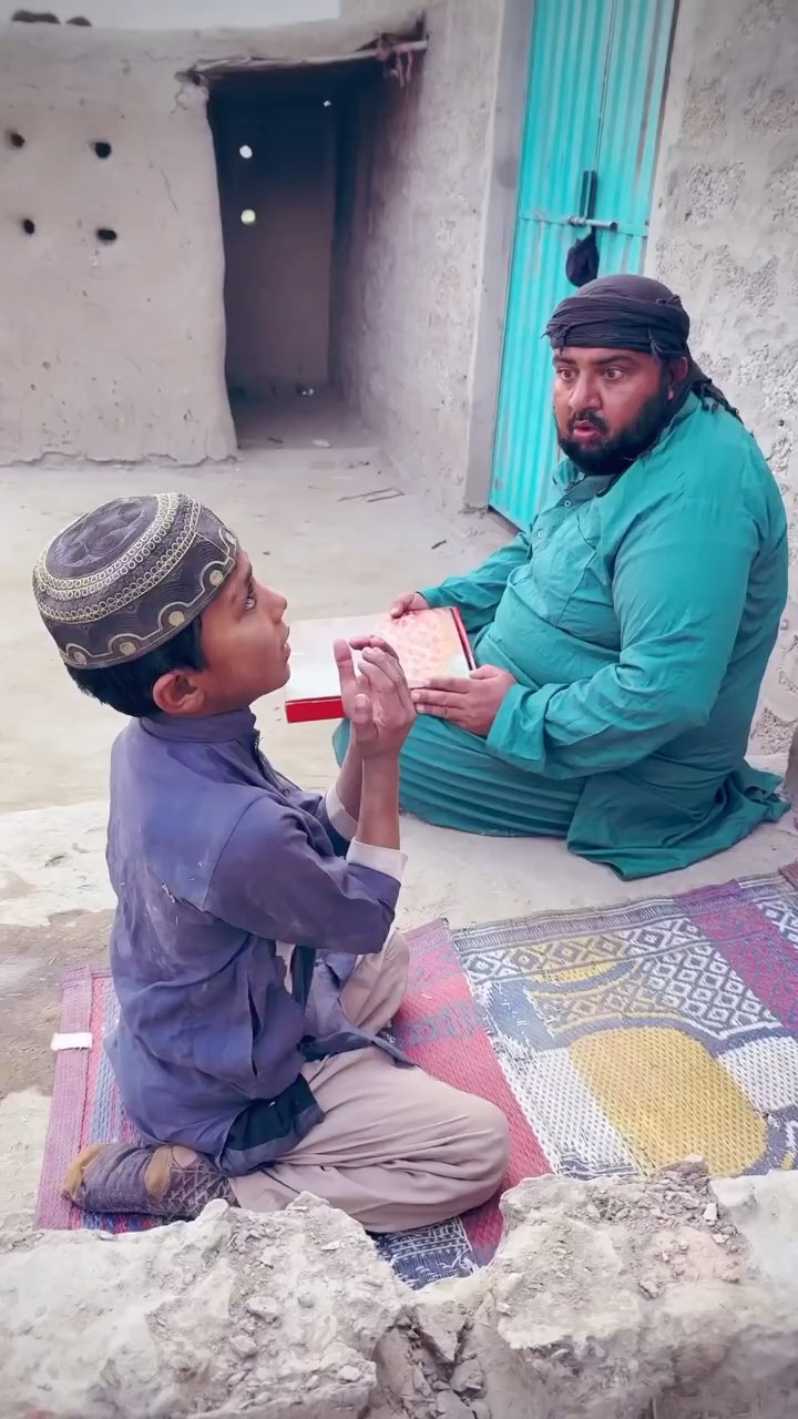 Pizza boy aur chor 2 || garib baap aur beta ???