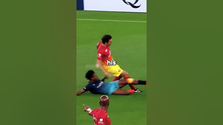 Roberto Carlos MAD at Ishowspeed for missing chances and horribly tackling kaka (match for hope)
