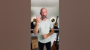 One Minute Singing Lesson - Singing with an Open Throat