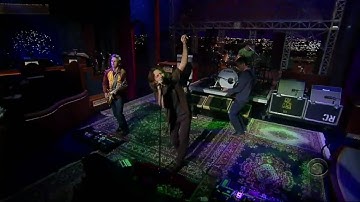 [HD] Pearl Jam Life Wasted (late show with david letterman)