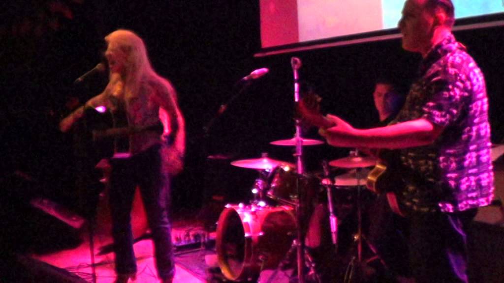 KICK ´ EM JENNY 20141018 RAVE ON! ROCKABILLY BARCELONA YouTube