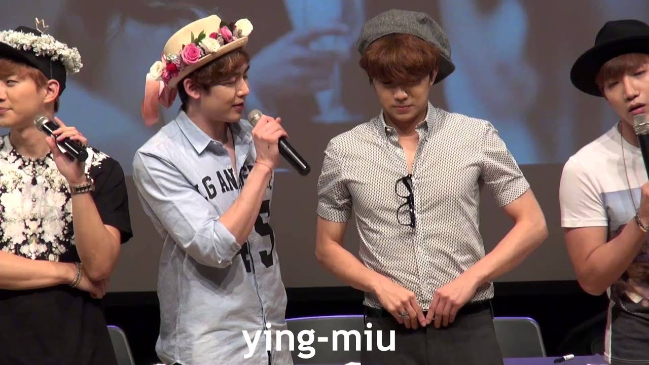 20150623 2PM fan sign-NICHKHUN 1